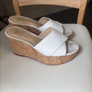 Vince Camuto white platform sandals 7 1/2